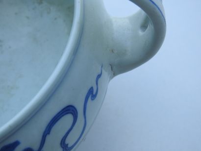 CHINA: Tripod perfume burner with two handles...