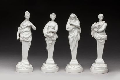 NIDERVILLER: 
Four white earthenware statuettes...