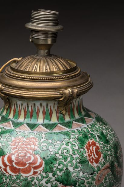 CHINE - Epoque KANGXI (1662-1722) 
Potiche...