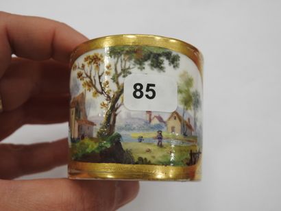 SEVRES : 
Soft-paste porcelain litron beaker...
