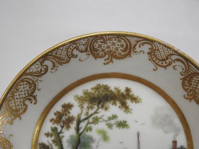 SEVRES : 
Soft-paste porcelain litron beaker...