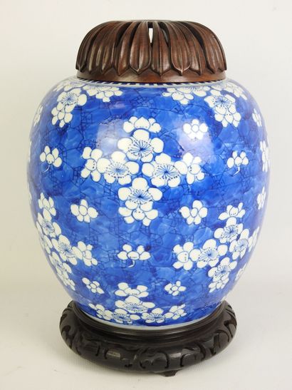 CHINE - Epoque KANGXI (1662 - 1722)
Pot à...