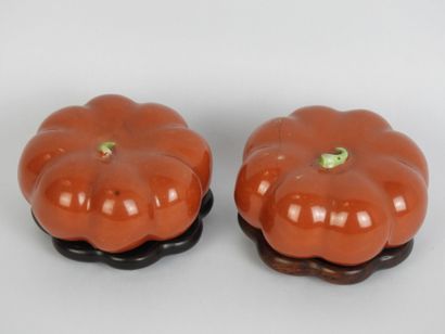 CHINA - 19th century
Pair of tomatoes in...
