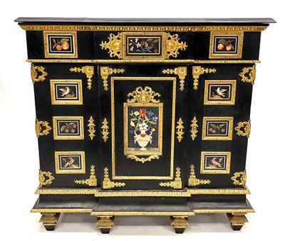 RARE MEUBLE A HAUTEUR D'APPUI en placage...