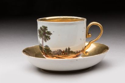 MEISSEN
Porcelain cup and saucer with polychrome...