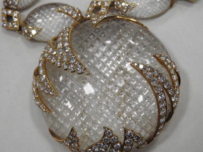 M. GERARD: Necklace in yellow gold 750 thousandths...