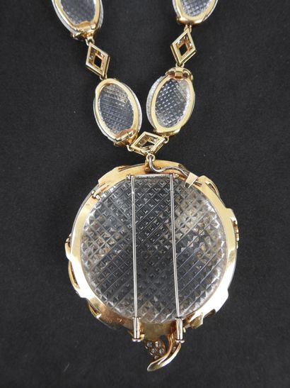 M. GERARD: Necklace in yellow gold 750 thousandths...