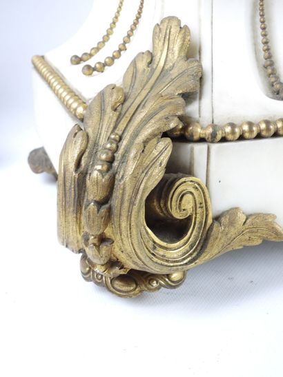 IMPORTANTE GARNITURE DE CHEMINEE 