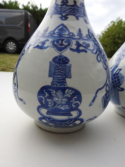 CHINE - Epoque KANGXI (1662 - 1722)
Paire...