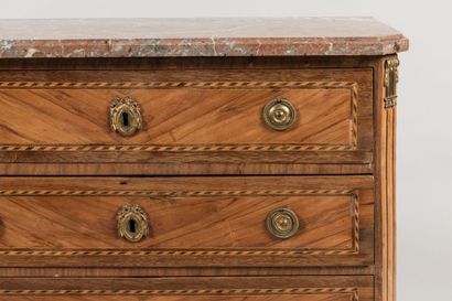 STRAIGHT COMMODE in rosewood veneer decorated...