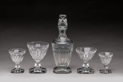 BACCARAT: Rare 44-piece La Tour Maubourg...