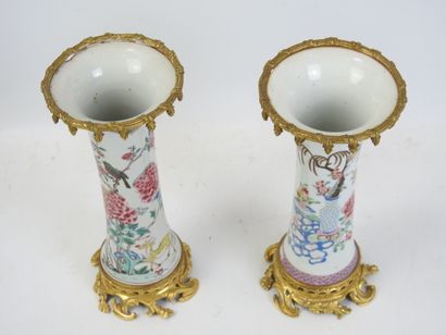CHINE : Deux vases montés pouvant former...