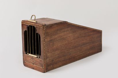 Ferret TRANSPORT BOX in mahogany with checkerboard,...