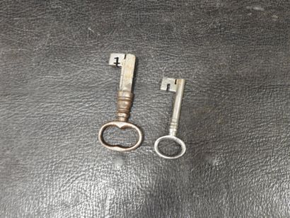 Straight mahogany SECRETARY opening to a...