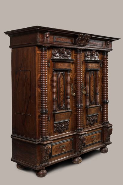 Importante ARMOIRE en bois naturel, bois...