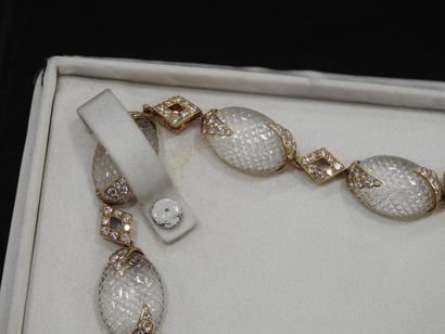 M. GERARD: Necklace in yellow gold 750 thousandths...