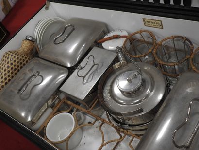 PICNIC SET by CORACLE, for HARRODS in London:...