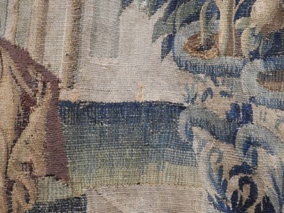 AUBUSSON : Tapisserie en laine à décor d'une...