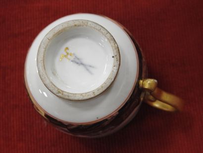 MEISSEN
Porcelain cup and saucer with polychrome...