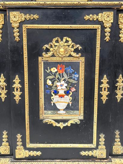 RARE MEUBLE A HAUTEUR D'APPUI en placage...