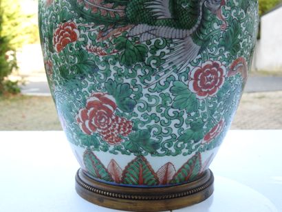 CHINE - Epoque KANGXI (1662-1722) 
Potiche...