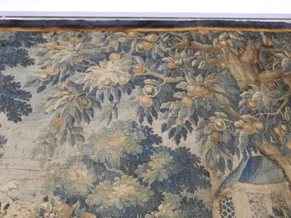 AUBUSSON : Tapisserie en laine à décor d'une...