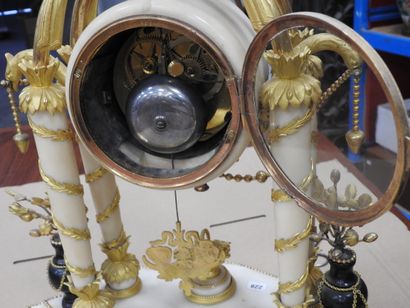 PENDULE PORTIQUE in white marble and gilt...