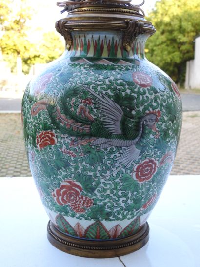CHINE - Epoque KANGXI (1662-1722) 
Potiche...