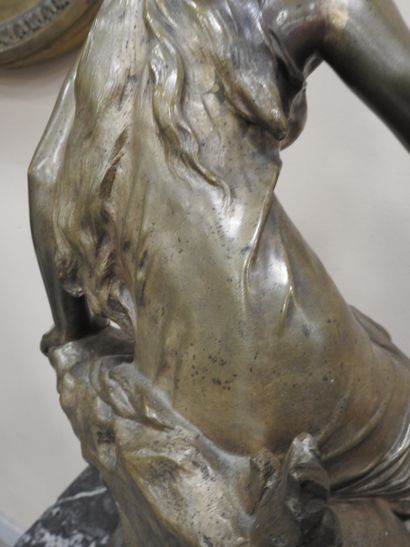 Mathurin MOREAU (1822-1912)
La source ou...