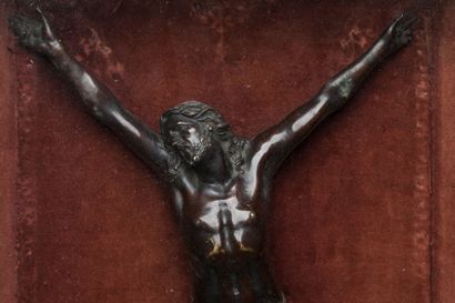 FIGURE en bronze représentant le Christ
Italie,...