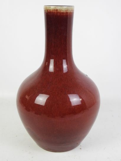 CHINA: Porcelain bottle vase with oxblood...