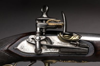 PISTOLET for senior officer of the Royal...