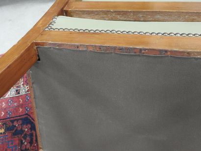 Pair of mahogany armchairs, inverted backrest,...