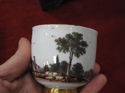 MEISSEN
Porcelain cup and saucer with polychrome...