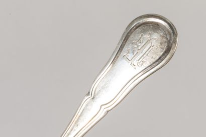 IMPORTANT silver COUVER SET, filets contours...