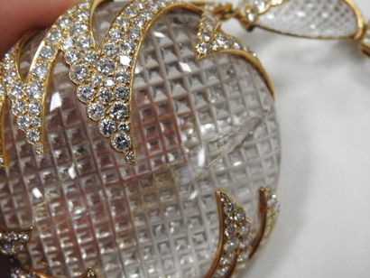 M. GERARD: Necklace in yellow gold 750 thousandths...