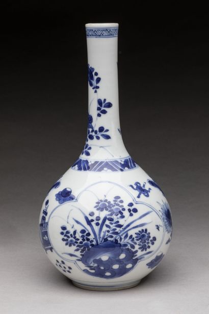 CHINE - Epoque KANGXI (1662 - 1722)
Vase...