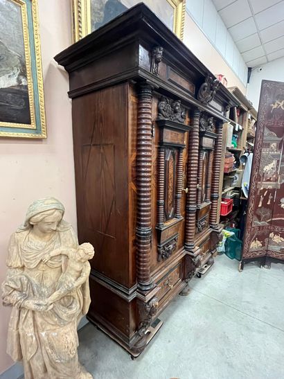 Importante ARMOIRE en bois naturel, bois...