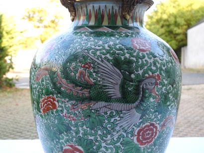 CHINE - Epoque KANGXI (1662-1722) 
Potiche...