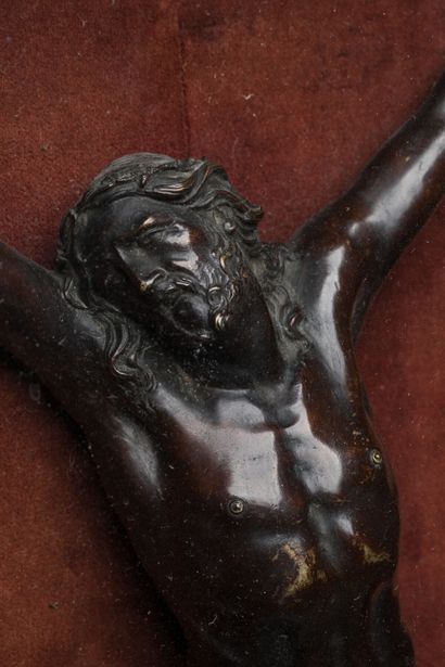 FIGURE en bronze représentant le Christ
Italie,...