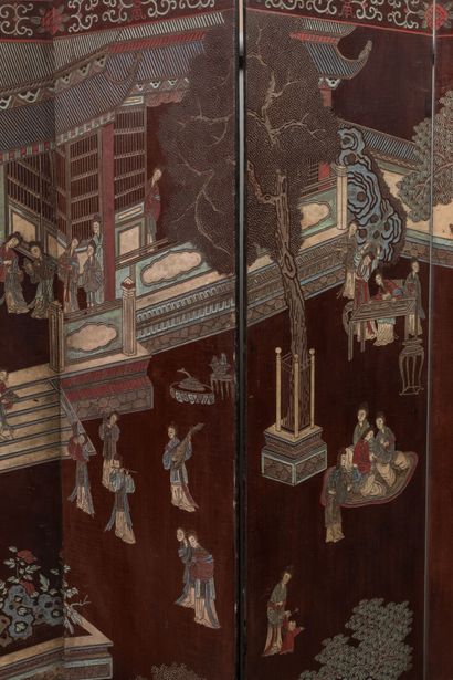 CHINA: Eight-leaf Coromandel lacquer screen...