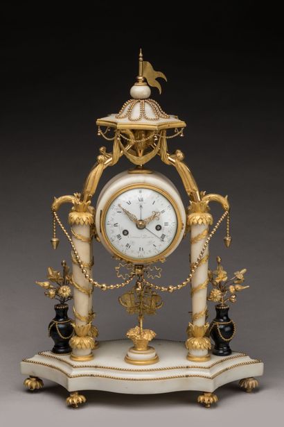 PENDULE PORTIQUE in white marble and gilt...