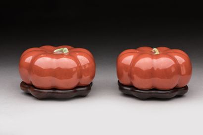 CHINA - 19th century
Pair of tomatoes in...
