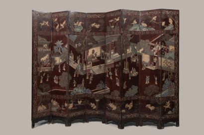 CHINA: Eight-leaf Coromandel lacquer screen...