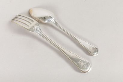 IMPORTANT silver COUVER SET, filets contours...