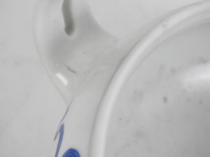 CHINA: Tripod perfume burner with two handles...