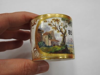 SEVRES : 
Soft-paste porcelain litron beaker...