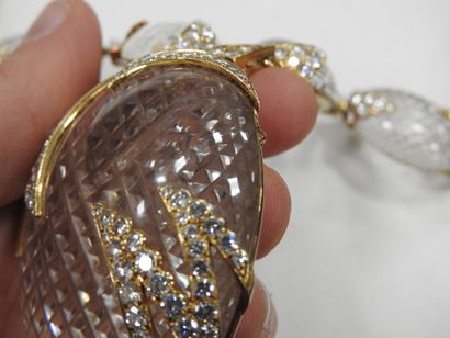 M. GERARD: Necklace in yellow gold 750 thousandths...