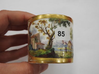 SEVRES : 
Soft-paste porcelain litron beaker...