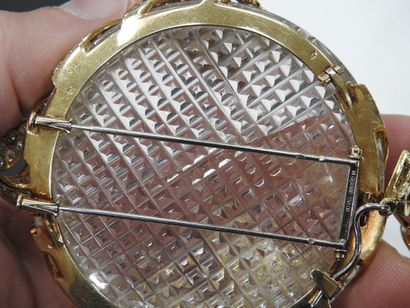 M. GERARD: Necklace in yellow gold 750 thousandths...